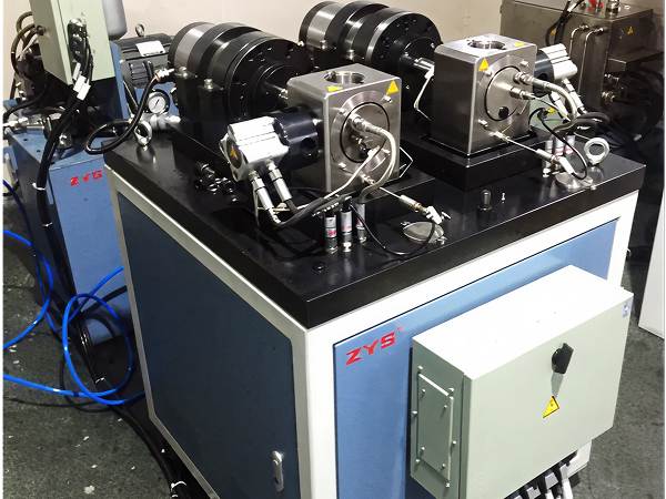 Automobile engine rocker arm bearing testing